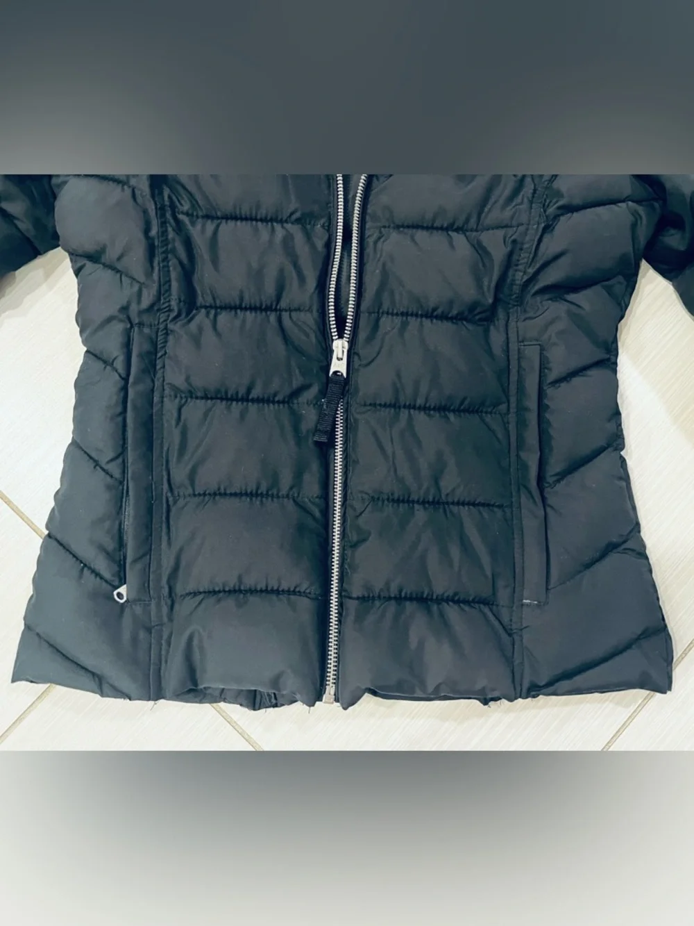Abercrombie & Fitch Black Puffer Water-Resistant Jacket with Removable Hood - Picture 3 of 6